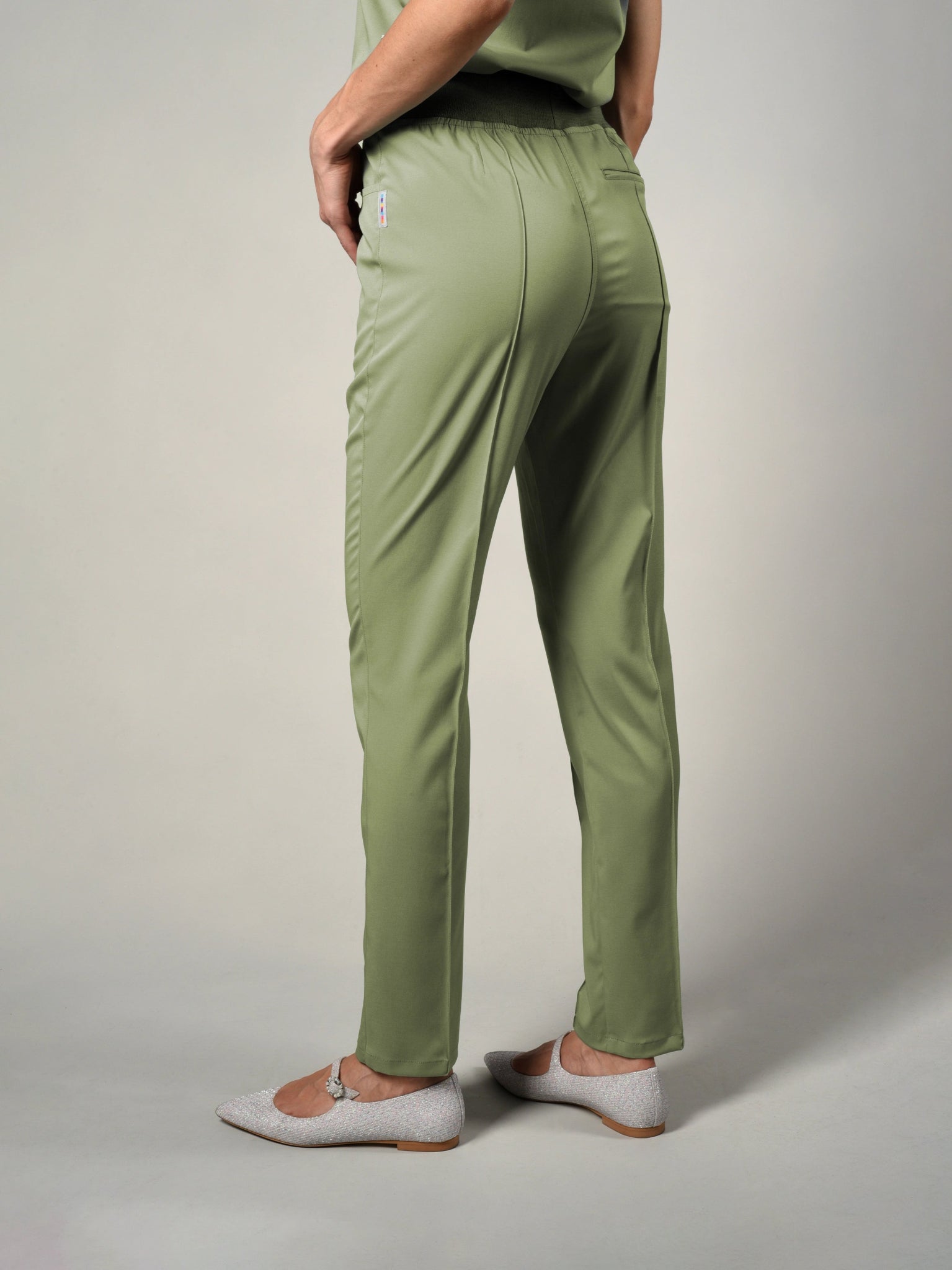 Valencia Pant - MATCHA - Colorchain US Site